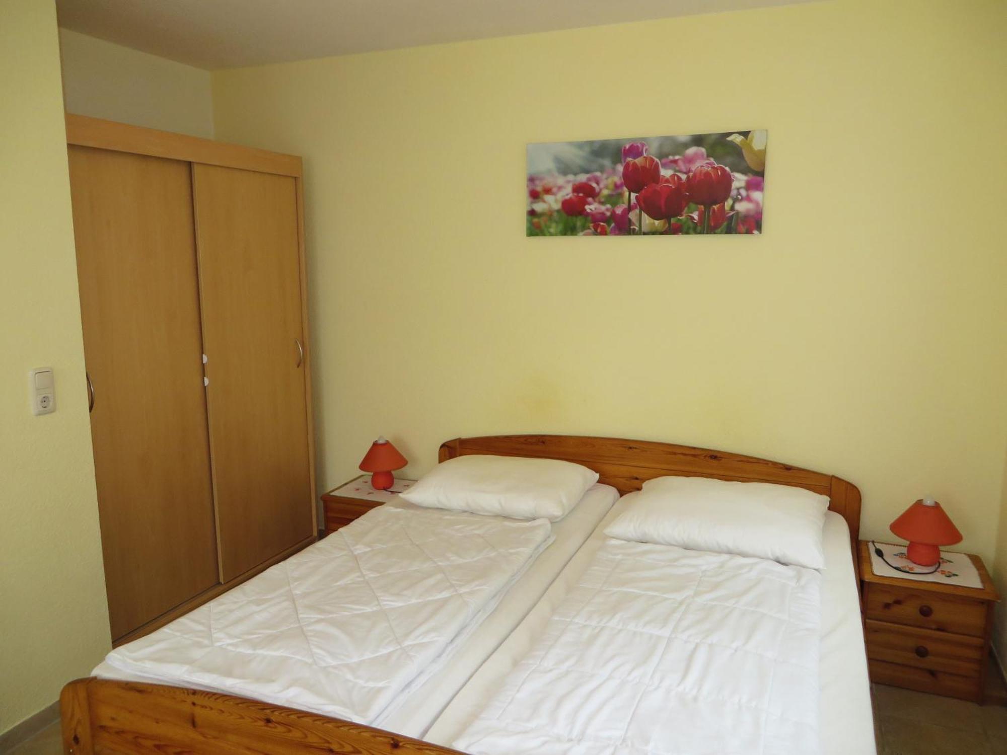 Ferienwohnungen "Marie" Mit Terrassen, Inclusive Park- Und Stellplaetze Am Haus, Mueritz-Strand Nur 700M, Altstadt 10Min, Ruhige Lage, Waren  Exterior photo